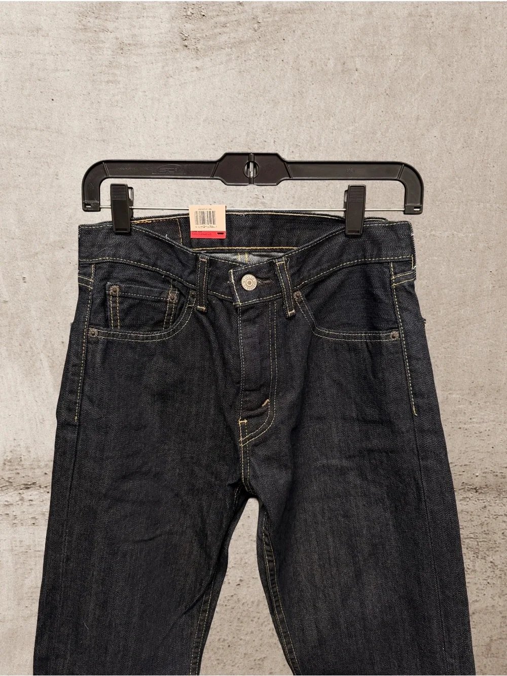 NWT Levi's 505 Regular Fit Dark Indigo Straight Leg Denim Men’s Jeans 28x32